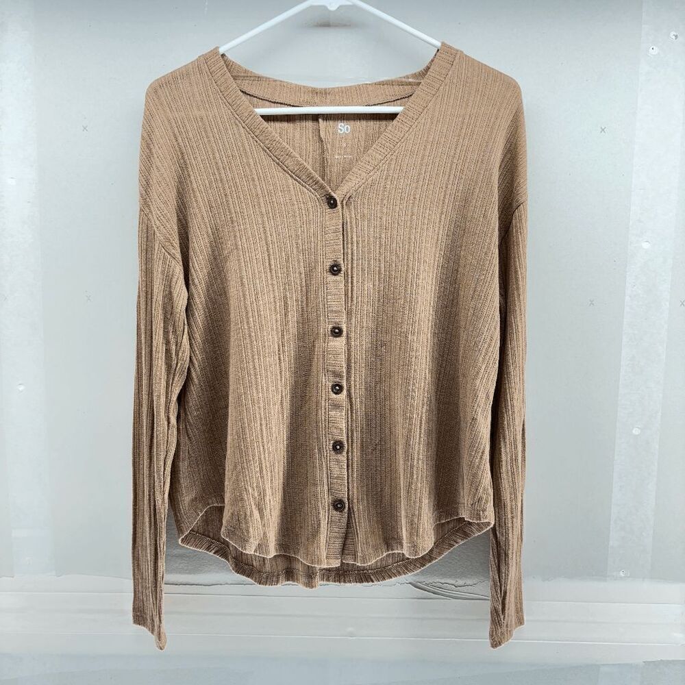 SO‎ Woman's Size XS Button Up Sweater in Tannery Peach